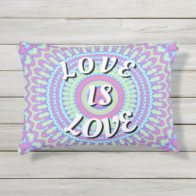 Love Is Love Pride Buitenkussen (Voorkant)