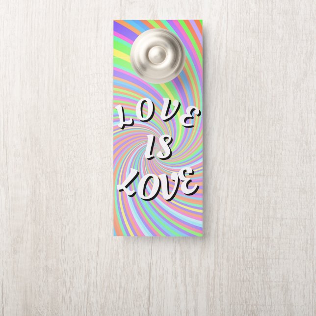 Love Is Love Pride  Deurhanger (Op knop)