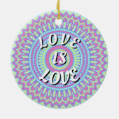 Love Is Love Pride Keramisch Ornament (Achterkant)