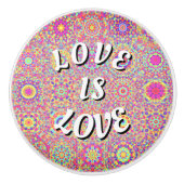 Love Is Love Pride Keramische Knop (Voorkant)