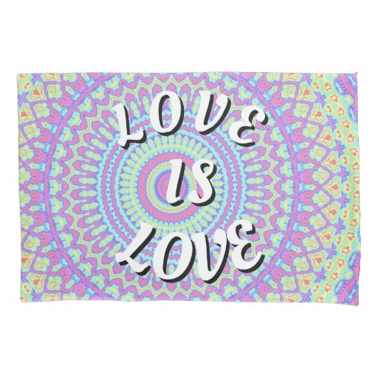 Love Is Love Pride Kussensloop (Voorkant)