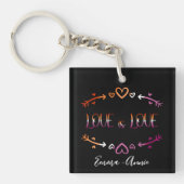 Love is Love Pride Maand Lesbisch Koppel Acryl Sleutelhanger (Voorkant)