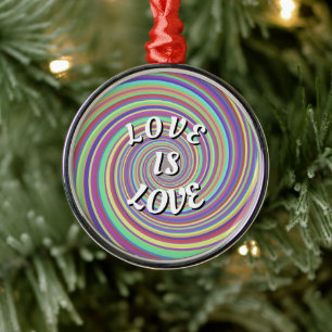 Love Is Love Pride Metalen Ornament