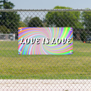 Love Is Love Pride Spandoek