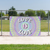 Love Is Love Pride Spandoek (Insitu)