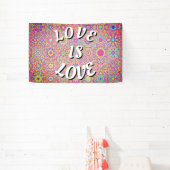 Love Is Love Pride Spandoek (Insitu)