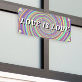Love Is Love Pride Spandoek (Buitenkant Gebouw)