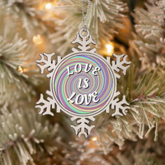 Love Is Love Pride Tin Sneeuwvlok Ornament (Boom)