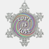 Love Is Love Pride Tin Sneeuwvlok Ornament (Voorkant)