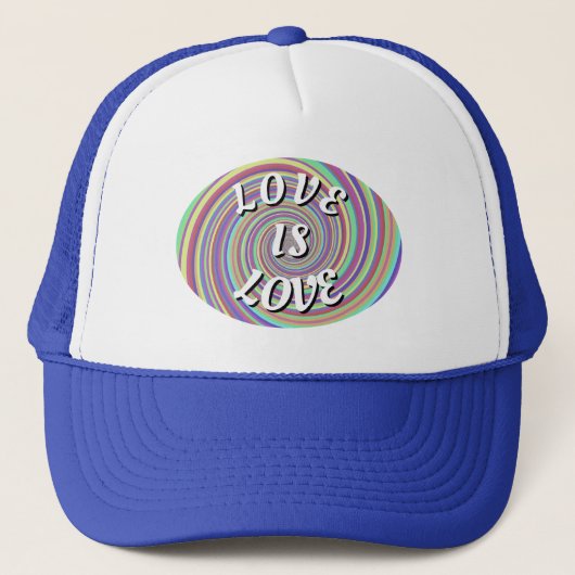 Love Is Love Pride Trucker Pet (Voorkant)
