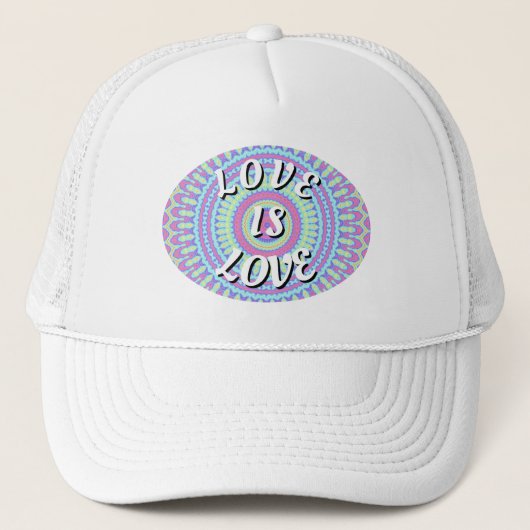 Love Is Love Pride Trucker Pet (Voorkant)