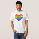 Love Is Love Rainbow Heart LGBTQ+ Pride T-shirt (Voorkant volledig)