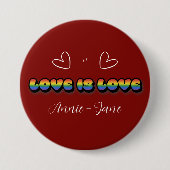 Love is Love Rainbow LGBTQ Button (Voorkant)