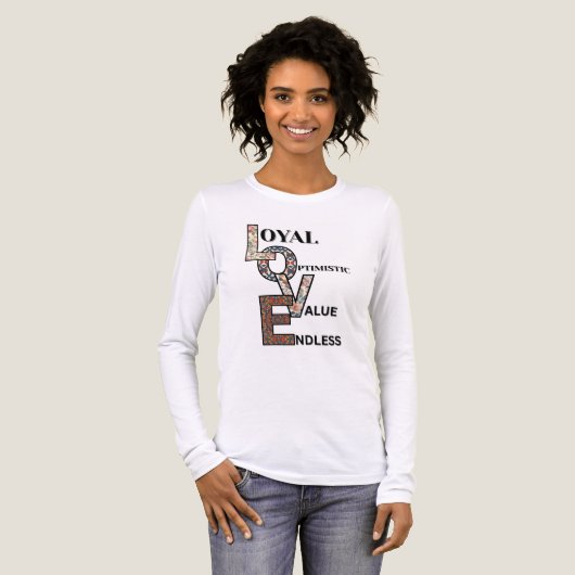 "Love Is Loyal" T-Shirt (Voorkant)