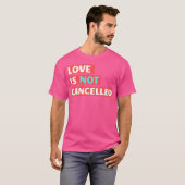 Love Is Not Cancelled Red vintage T-shirt (Voorkant volledig)