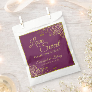 Love is Sweet Cassis Paars & Gold Lace Wedding Bedankzakje