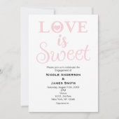 LOVE IS SWEET Modern Roze & Wit Verloving Kaart (Voorkant)