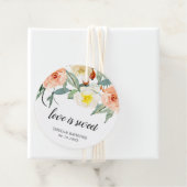 Love is Sweet Peach Waterverf Floral Wedding Bedankjes Labels (In situ)