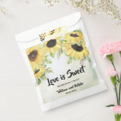 Love is Sweet Sunflower Wedding Treat Bedankzakje (Gezegeld)