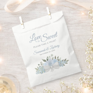 Love is Sweet Take Treat Dusty Blue Floral Wedding Bedankzakje