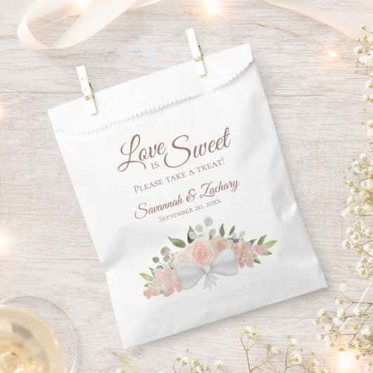 Love is Sweet Take Treat Pink Floral Wedding Bedankzakje (Geknipt)