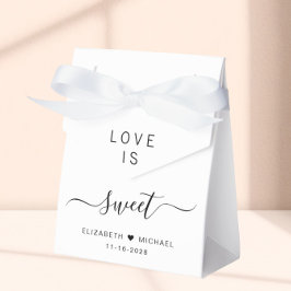 Love is Sweet Wedding Bedankdoosjes