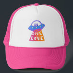 LOVE IS VERLIES UFO Cute Colorful Rainbow Pride Trucker Pet<br><div class="desc">Bekijk mijn winkel voor meer pronounges, gekke grappen, wandelen, kamperen, doven, vogels en nog veel meer! U kunt dit ontwerp op shirten, stickers, mokken, en knopen ook vinden. Bezoek mijn winkel ook voor meer design. Of als je iets wilt, laat het me dan weten. Als je iets koopt in mijn...</div>