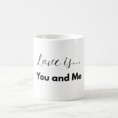 Love is...You and Me Mug – One Heart, Two Souls Koffiemok (Center)