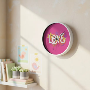 LOVE-klok