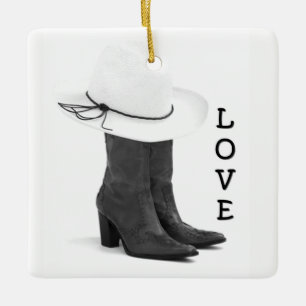 **LOVE LAND EN BOOTS* CHRISTMAS ORNAMENT