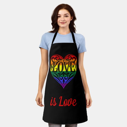 Love LGBTQ Rainbow Heart Schort (Gedragen)
