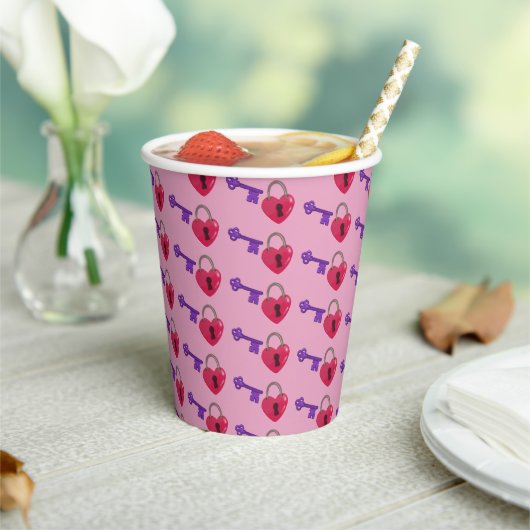Love Lock + Key Paper Cups Papieren Bekers (Insitu)