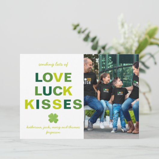 Love Luck Kisses Custom Photo Shamrock St Patrick Kaart (Staand voorkant)