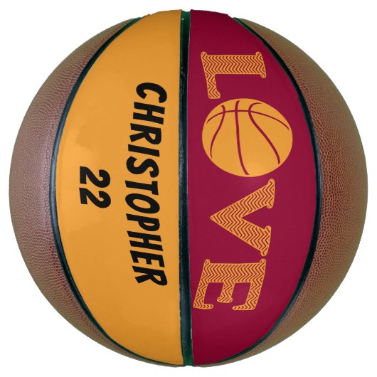 LOVE Maroon Red en Golden Yellow gepersonaliseerd Basketbal (Verticaal)