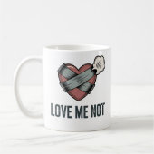 Love Me Not | Funny Heartbreak Design  Koffiemok (Links)