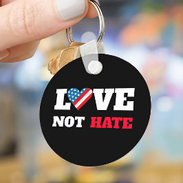 Love not Hate Bold Type USA Flag Heart Black Sleutelhanger