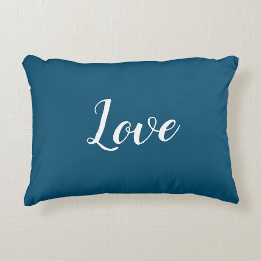 "Love" op Pretty Blue & White Accent Kussen (Voorkant)