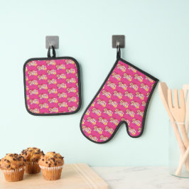 LOVE Oven Mitt & Pot Holder Set