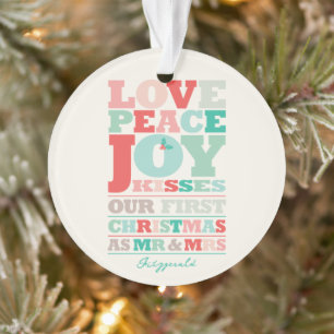 Love Peace Joy Kisses Color Typography Kerstmis Ornament