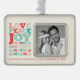 Love Peace Joy Kisses Color Typography Kerstmis Verzilverd Omlijst Ornament