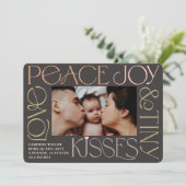 Love Peace Joy Tiny Kisses Baby's 1e Kerstmis Feestdagenkaart (Staand voorkant)