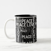 Love Peace Typography Tweekleurige Koffiemok (Links)