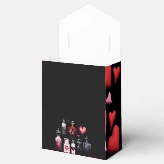 "Love Potion #9" met harten Bedankdoosjes (Geopend)