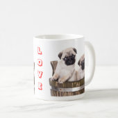 Love Pugs Puppy Dogs in Wooden Crate Barrel Coffee Koffiemok (Voorkant rechts)