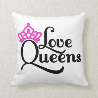 Love Queens Decorative Pillow Kussen