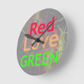 LOVE RED GOLDEN GREEN RONDE KLOK (Hoek)