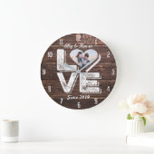 Love Rustic Woodland Photo Heart Lijst Monogram Grote Klok (Huis)