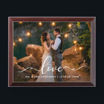 Love Script Wedding Photo Mr en Mrs Plaque Troffee Gedenkplaat<br><div class="desc">Love Elegant Script Mr en Mrs Wedding Photo Plaque</div>