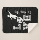 Love Soccer - Eat, Sleep, Play - Boy Sherpa Deken (Voorkant (horizontaal))