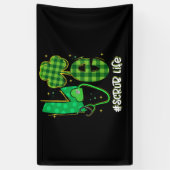 Love Stethoscope Scrub Life Shamrock Patricks Day Spandoek (Verticaal)